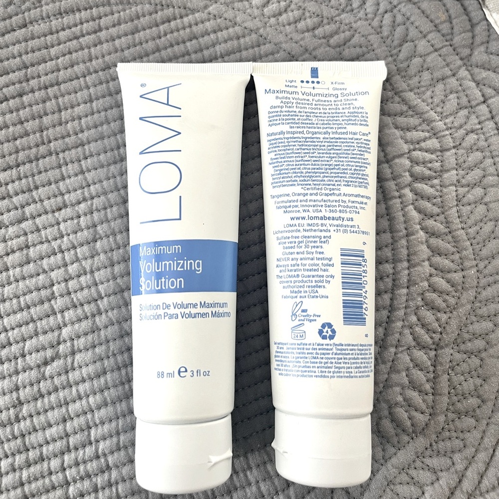 LOMA Maximum Volumizing Solution - Blue and White
